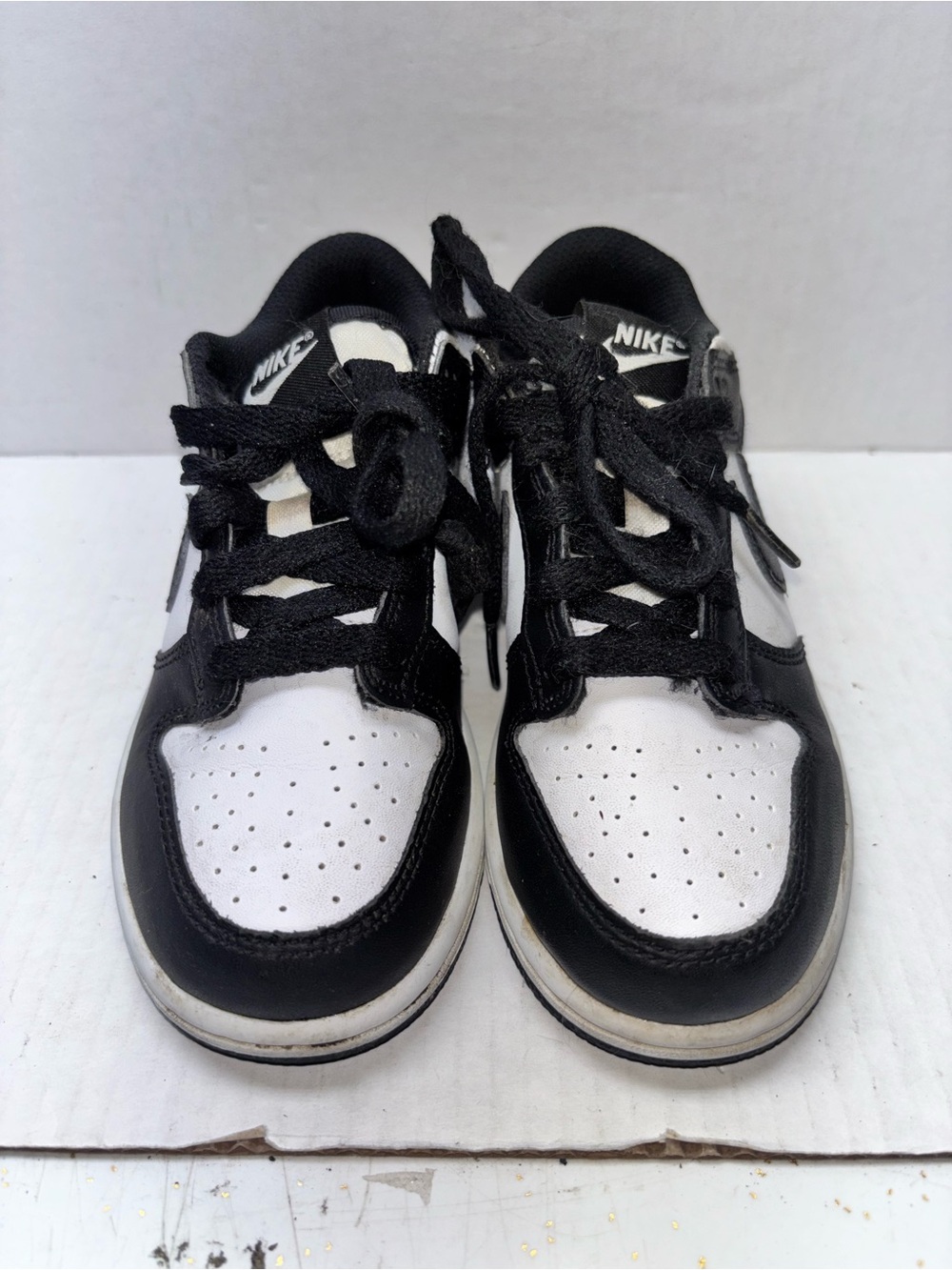 Nike Dunk Low Shoes Kids Size 13C Black White Panda
Leather Sneakers